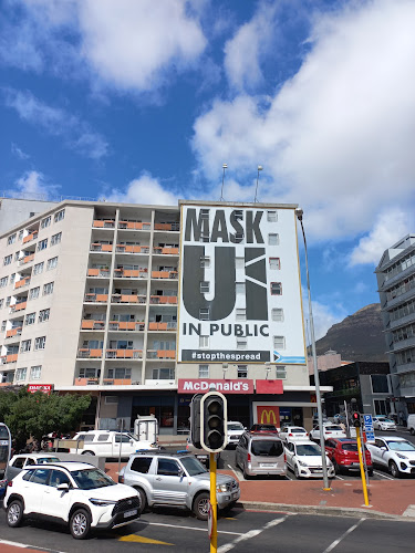 Comentarii opinii despre McDonald's Long Street