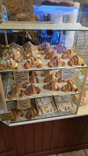 Lello’s Caffè Espresso Bar - Hospitality and gastronomy