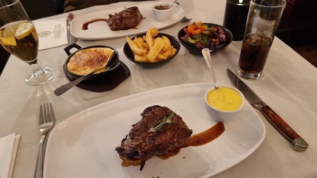 The Hussar Grill Mouille Point - Cape Town