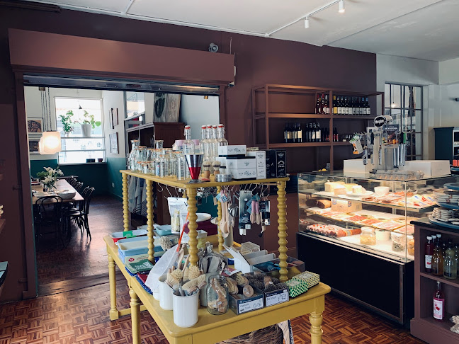 Opinii despre Service Station în Johannesburg - Hospitality and gastronomy