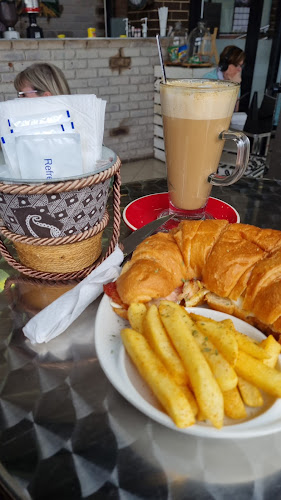 Coffee4U@ 42LM cafe’ Engen 1Stop & Wimpy Drive Out