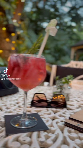 Comentarii opinii despre Neighbourhood Cafe & bar