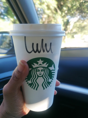 Starbucks | Delcairn Centre Kloof - Hospitality and gastronomy