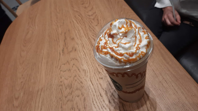 1 Cavendish Pl, Claremont, Cape Town, 7708