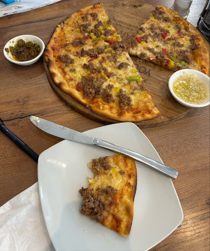 Opinii despre AMAMI Pizza House în Johannesburg - Hospitality and gastronomy