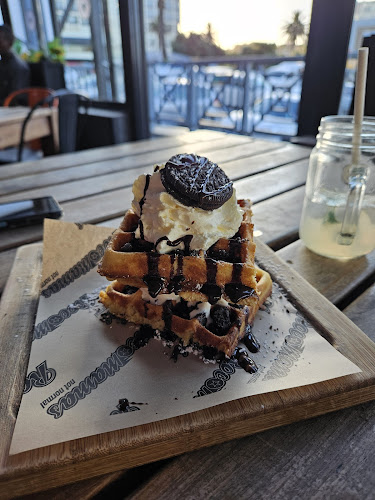 RocoMamas Dolphins Leap - Halaal - Hospitality and gastronomy