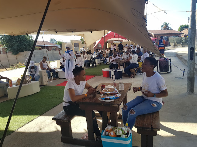 Opinii despre Phomolong butchery în Soweto - Hospitality and gastronomy