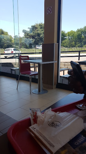 Comentarii opinii despre Burger King Rustenburg Drive-Thru (Halaal)