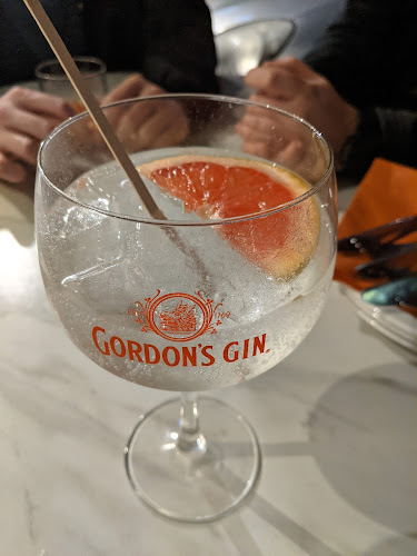 Alfie's Pizzeria and Deli - Hospitality and gastronomy