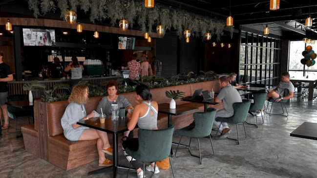 West Cafe - Hospitality and gastronomy