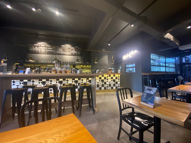 Bootlegger XS Salt River Halaal - Hospitality and gastronomy