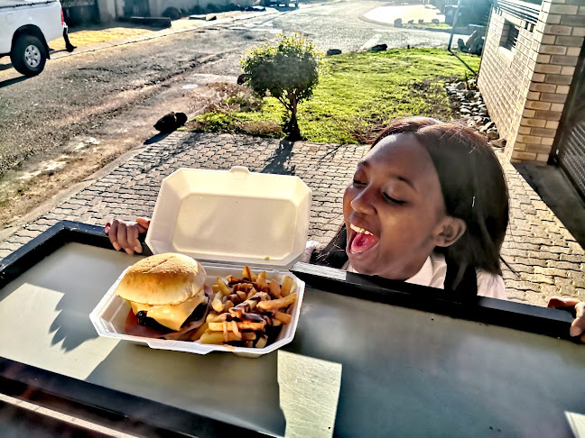 5146 Mnquma St, Pimville Zone 5, Pimville, 1809