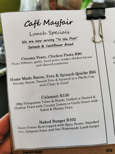 Comentarii opinii despre Cafe Mayfair