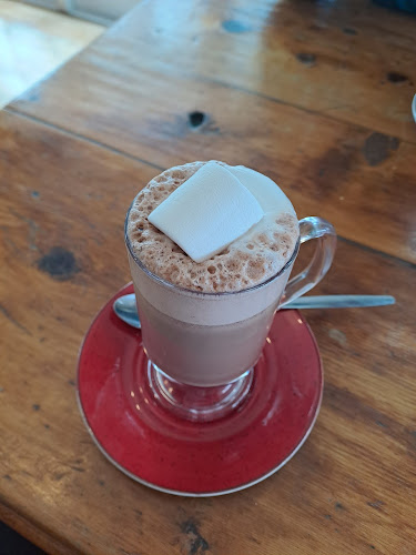 Opinii despre Art Café on Queen în Knysna - Hospitality and gastronomy