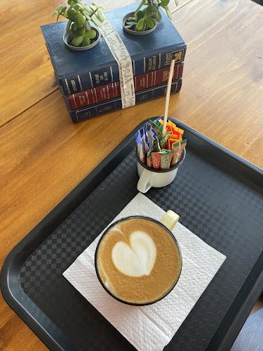 Opinii despre Go Green Car Wash & Coffee Café în eMalahleni - Hospitality and gastronomy