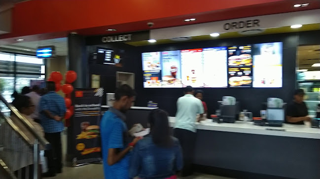 Opinii despre McDonald's Shall Cross Drive-Thru în Queensburgh - Hospitality and gastronomy