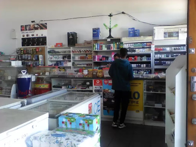 Comentarii opinii despre Kismyo Stroe CC ( Deli Cafe )