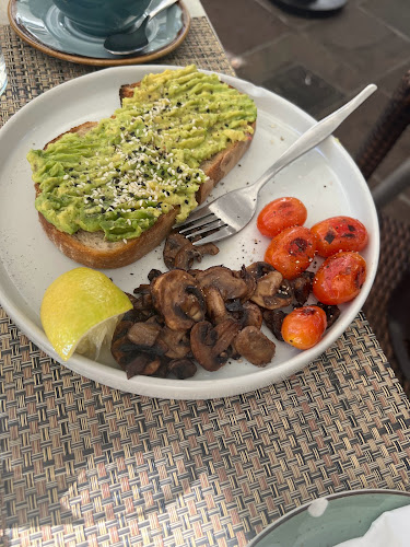 Opinii despre Kanéla Café în Cape Town - Hospitality and gastronomy