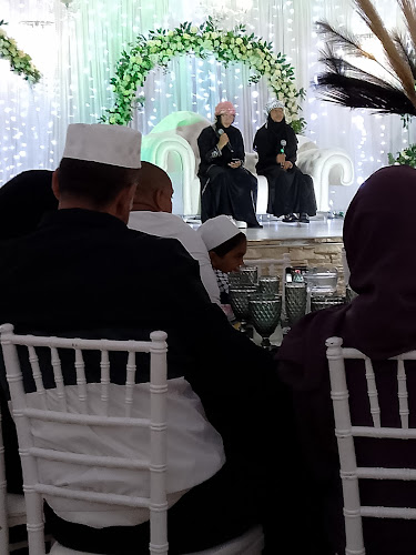 Comentarii opinii despre Barron's Estate