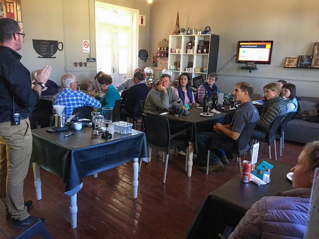 The Lounge at Hendersons Coffee Shop