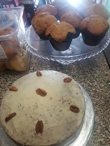 Comentarii opinii despre Guesswhat Restaurant and Bakery