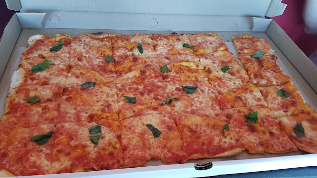 45 1st Ave W, Parkhurst, Randburg, 2193