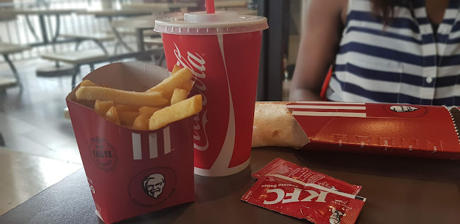 Shop B7B, The Fields Shopping Centre, 1084 Burnett St, Hatfield, Pretoria, 0083