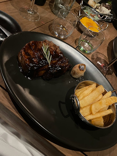 Opinii despre De Vleispaleis Steakhouse în Stellenbosch - Hospitality and gastronomy