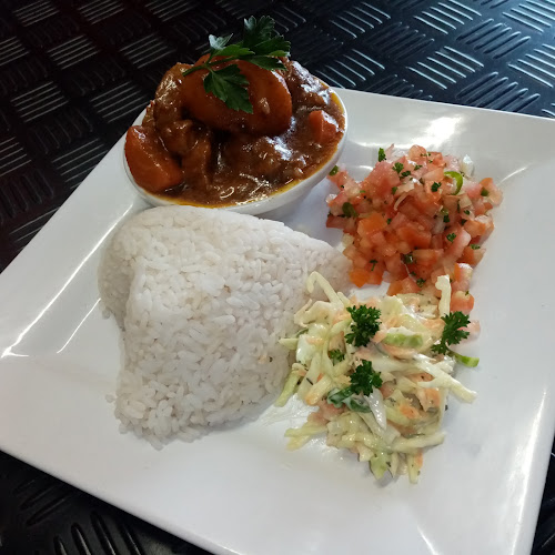 Comentarii opinii despre Kwethukuhle family Restaurant..Pub&Grill