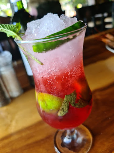 Comentarii opinii despre Fahrenheit Seafood & Grill