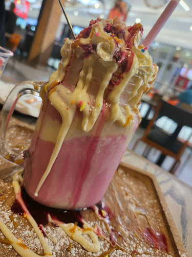 RocoMamas Kenilworth Centre - Halaal - Hospitality and gastronomy