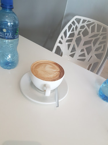 115 Roodebloem Rd, Woodstock, Cape Town, 7925