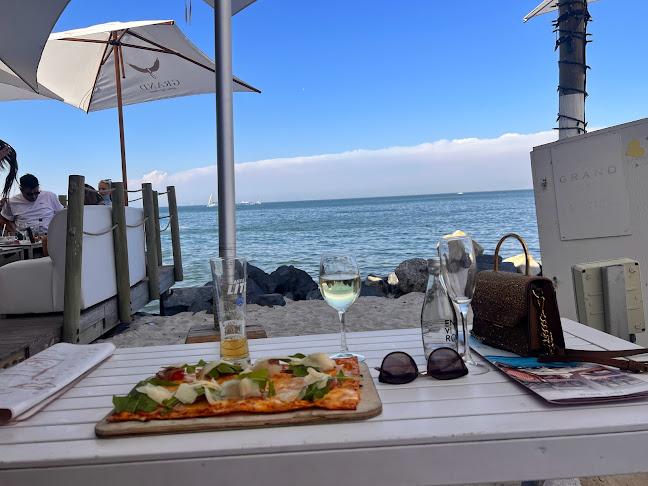 Grand Africa Café & Beach - Hospitality and gastronomy