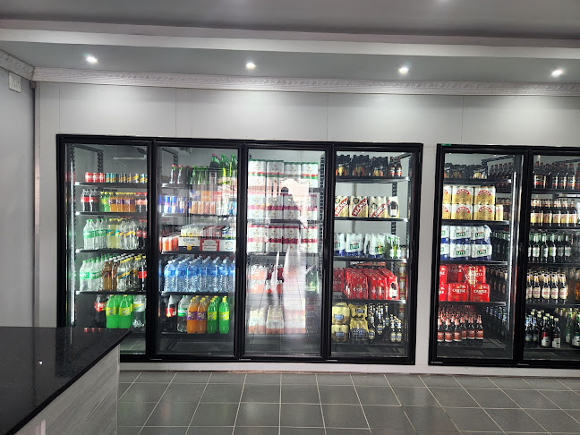 PELICAN LIQUOR STORE