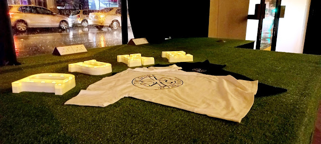 Comentarii opinii despre The Duke 'n The Hood aka The Duke