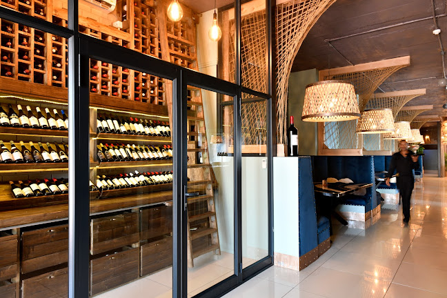 Bahia Bleu - Diaz Hotel Restaurant - Hospitality and gastronomy