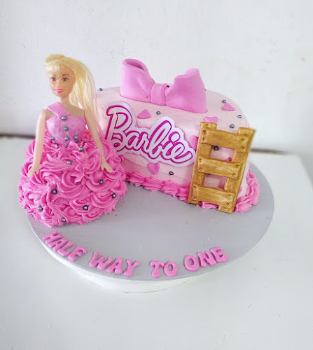 Perfect Touch Cakes & More... - Hospitality and gastronomy