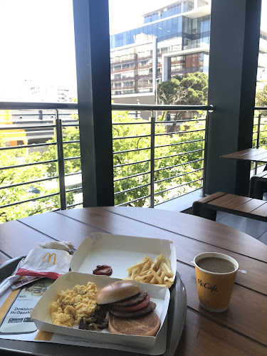 Main Rd, Sea Point, Cape Town, 8060