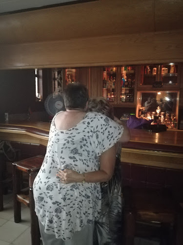 Pub Stop - Hospitality and gastronomy