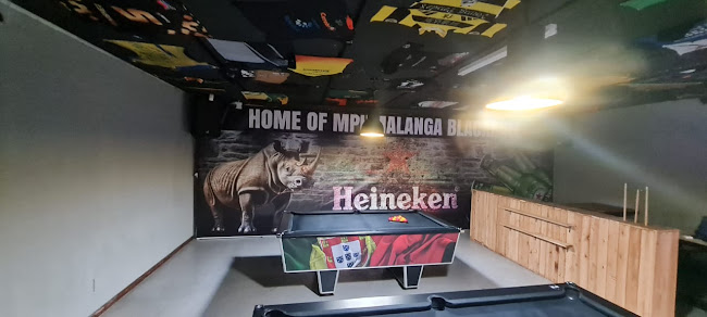 Rhino's Pool Club - eMalahleni