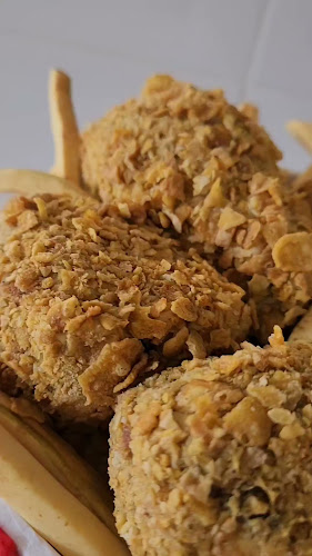 Opinii despre Cream Peonies Cake Studio în Gqeberha - Hospitality and gastronomy