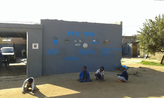 Opinii despre Mkhabela's Fast Food în Soweto - Hospitality and gastronomy