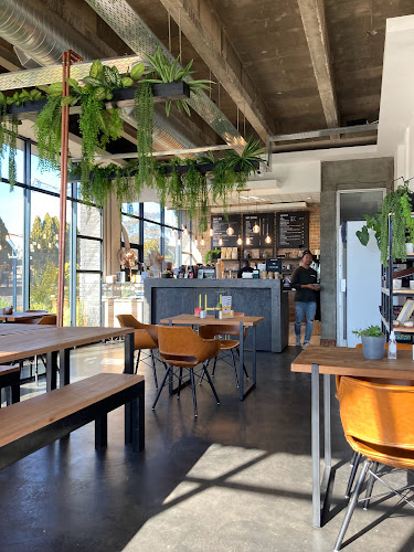 Comentarii opinii despre Hooked Coffee Co