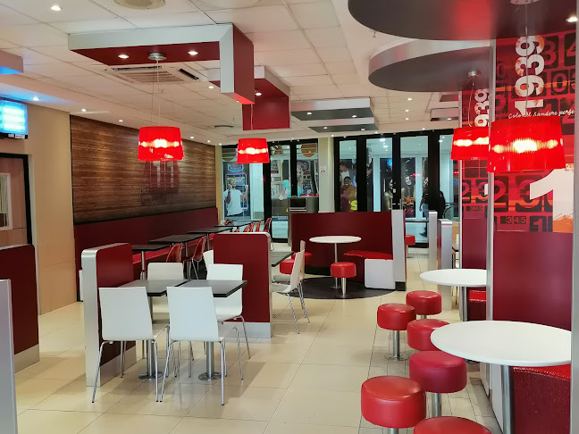 Comentarii opinii despre KFC Acropolis Centre