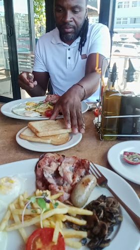 Comentarii opinii despre Next Chapter Restaurant