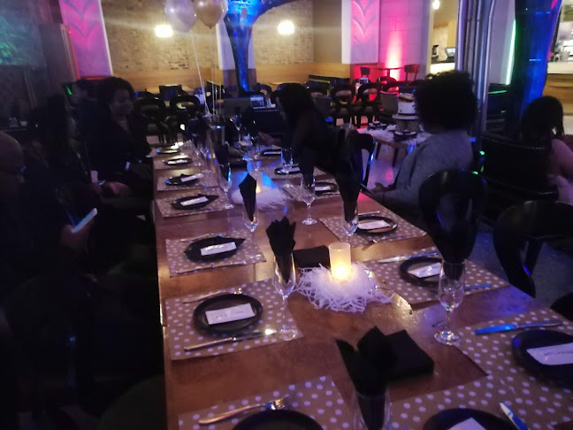 Opinii despre 3Sixty° Liquid Lounge Montecasino în Johannesburg - Hospitality and gastronomy