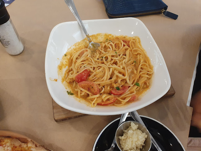 Col'Cacchio Cavendish - Hospitality and gastronomy