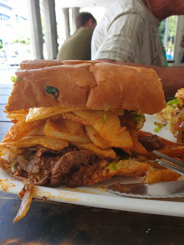 Comentarii opinii despre Mariams Kitchen ForeShore