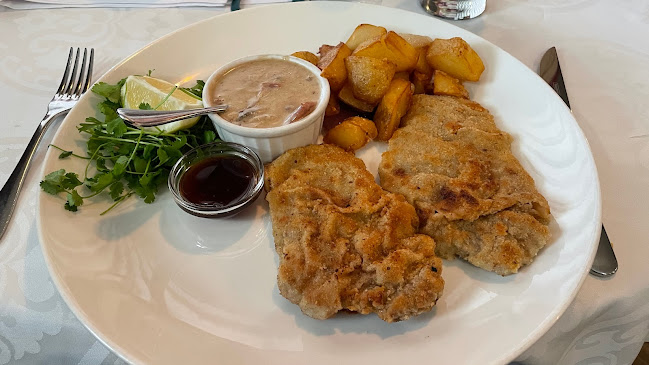 Pachas Restaurant - Hospitality and gastronomy