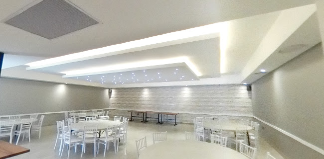 Fahrenheit Seafood & Grill - Hospitality and gastronomy